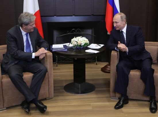 President Vladimir Putin meets with Prime Minister of Italy Paolo Gentiloni
