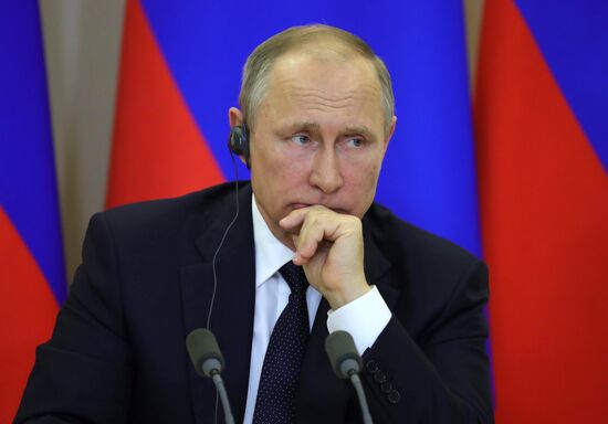 President Vladimir Putin meets with Prime Minister of Italy Paolo Gentiloni