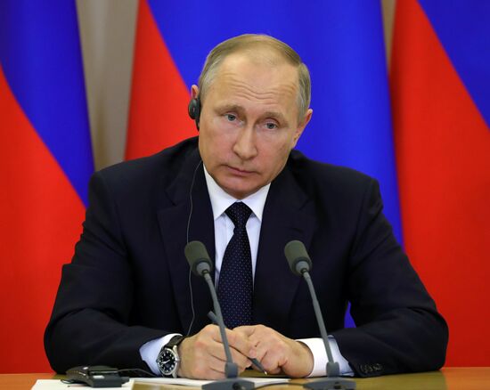President Vladimir Putin meets with Prime Minister of Italy Paolo Gentiloni