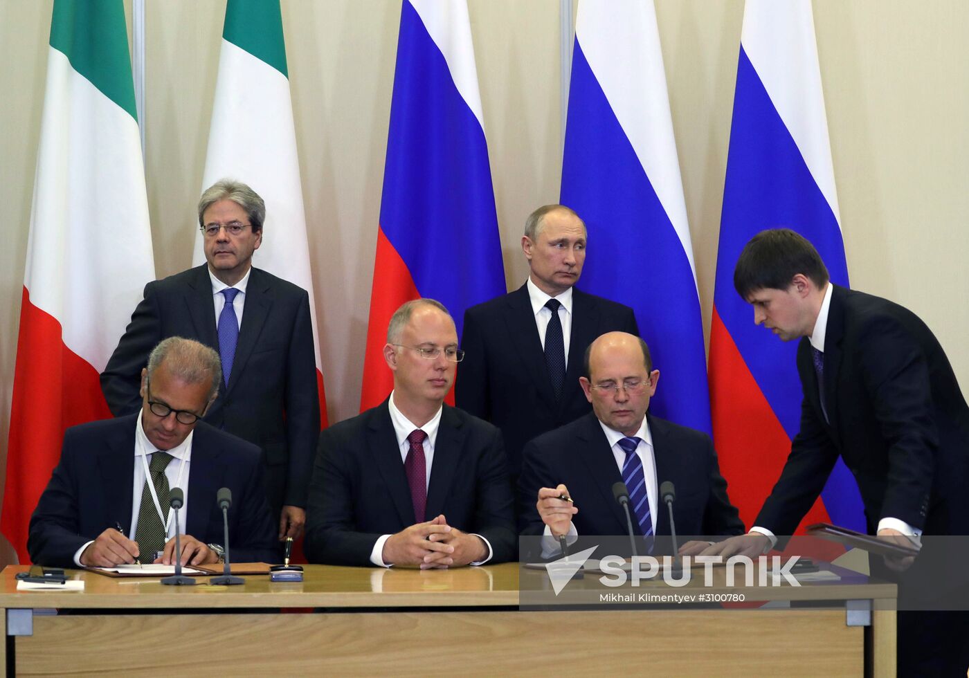 President Vladimir Putin meets with Prime Minister of Italy Paolo Gentiloni