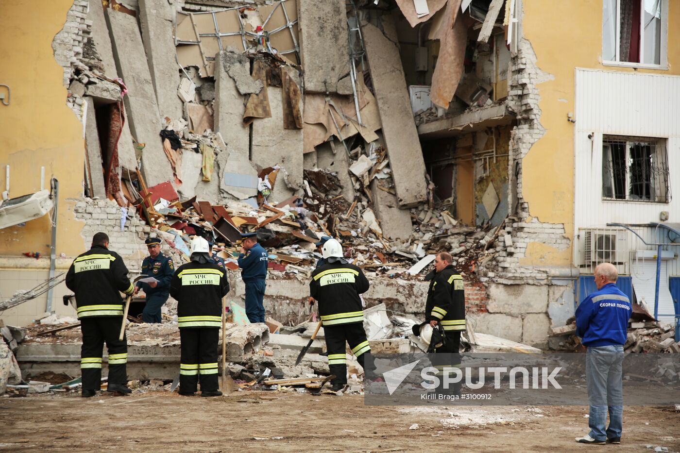 Relief measures after household gas explosion in Volgograd