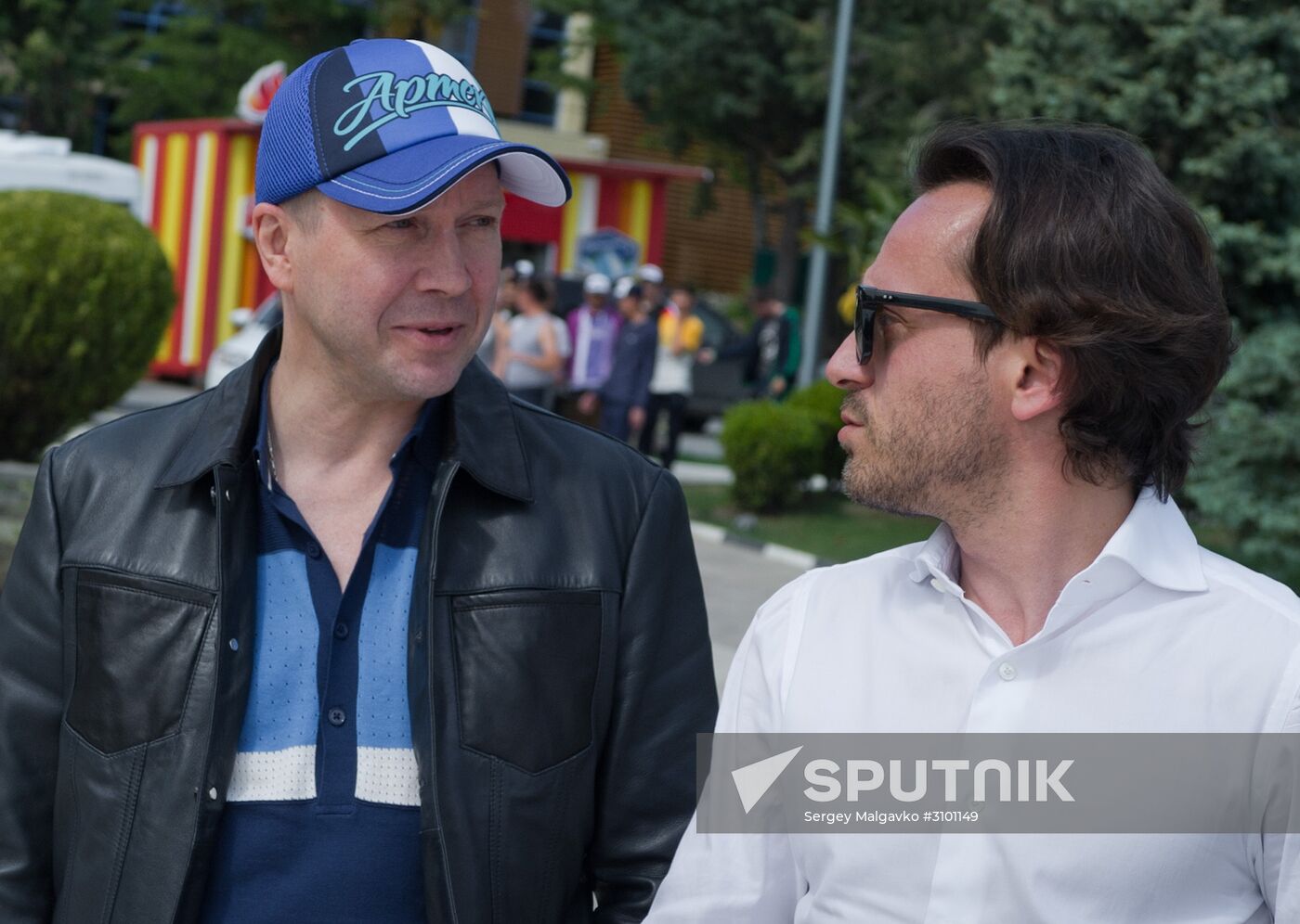 Actor Yevgeny Mironov visits Artek children's center