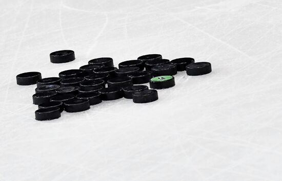 2017 IIHF World Championship. Russian hockey teams holds training session