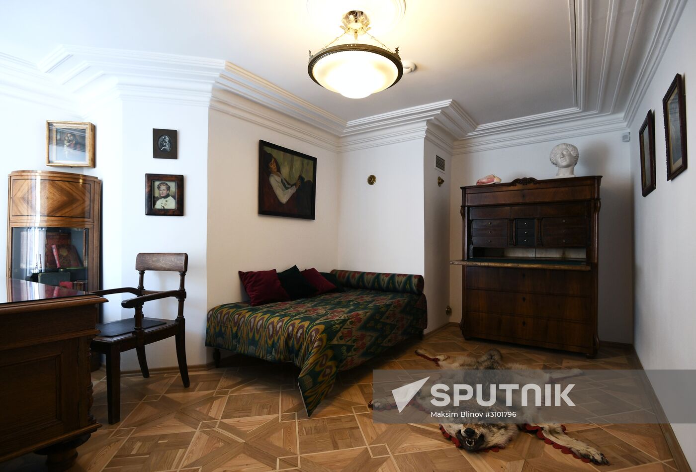 Marina Tsvetaeva museum opens after renovation
