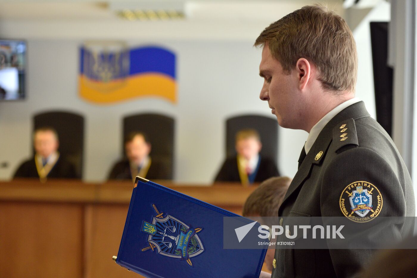 Kiev's Obolonsky Court hears Viktor Yanukovych's case
