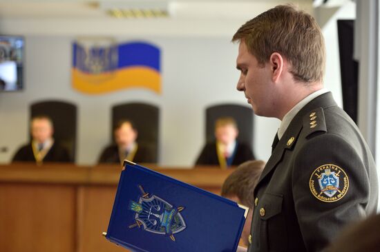 Kiev's Obolonsky Court hears Viktor Yanukovych's case