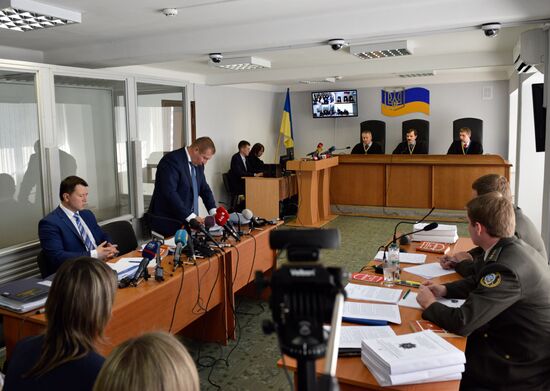 Kiev's Obolonsky Court hears Viktor Yanukovych's case