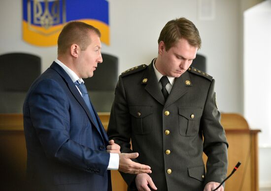 Kiev's Obolonsky court hears Viktor Yanukovych's case