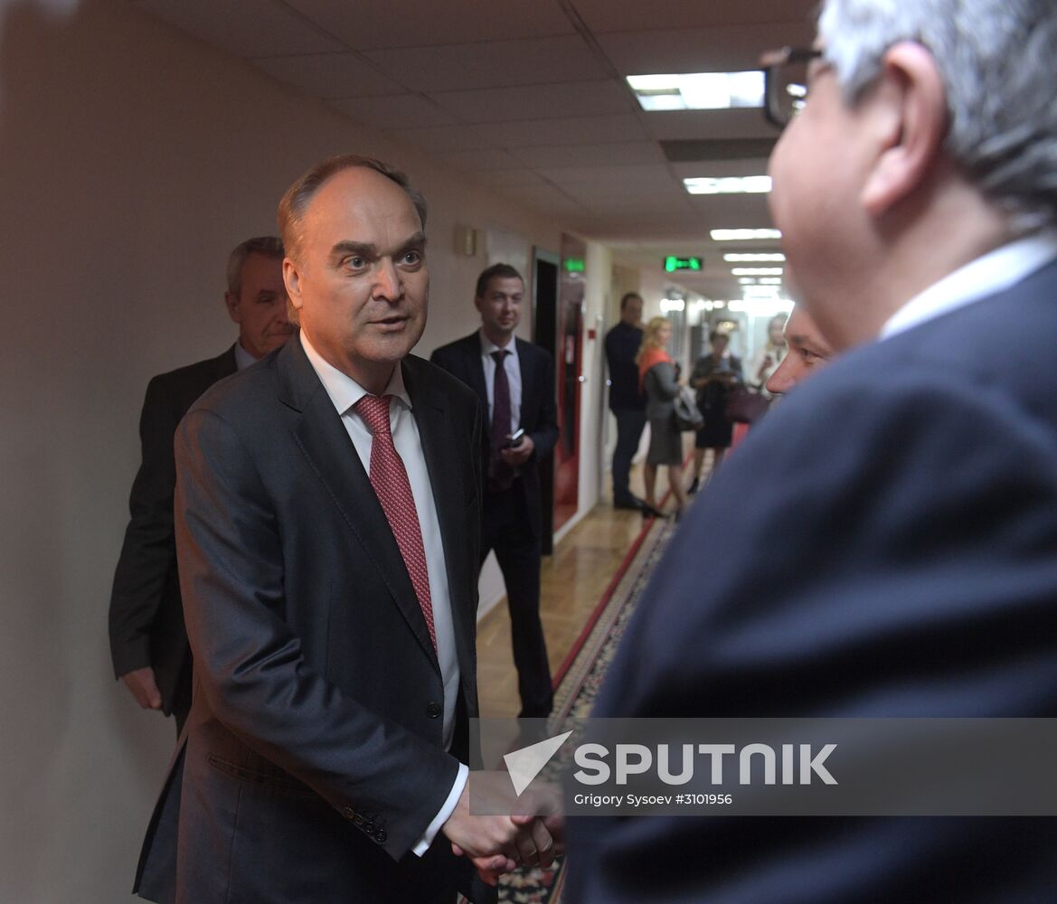 Deputy Foreign Minister Anatoly Antonov visits State Duma