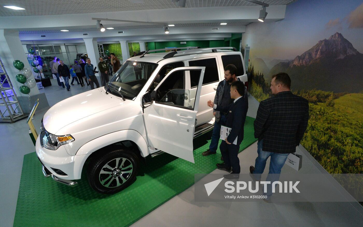 Vostok UAZ car dealership opens in Vladivostok