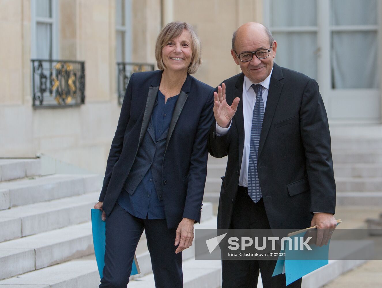 First meeting of new French cabinet