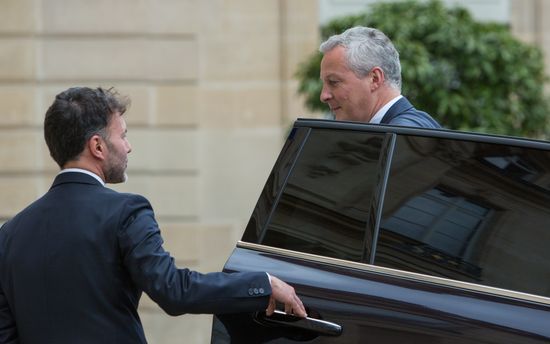 First meeting of new French Cabinet