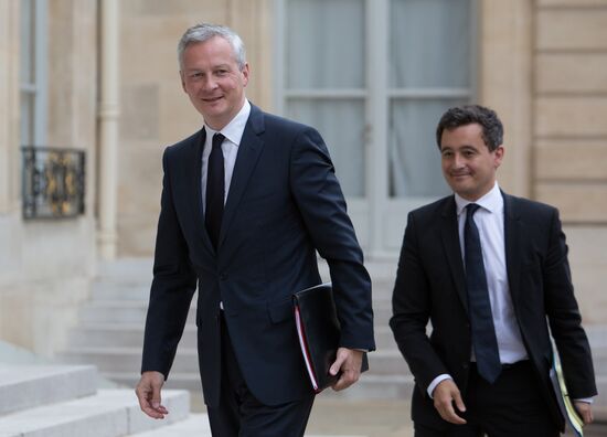 First meeting of new French Cabinet