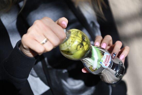 Svyatoy Istochnik soft drinks company launches cartoon character bottles