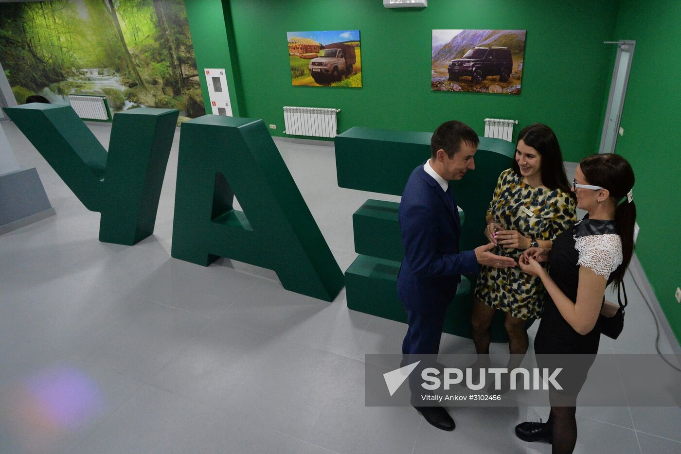 Vostok UAZ car dealership opens in Vladivostok