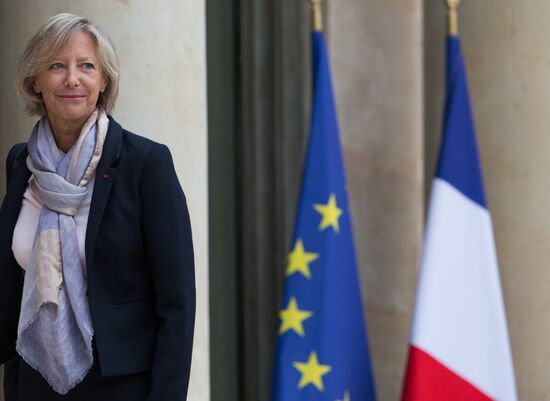 First meeting of new French cabinet