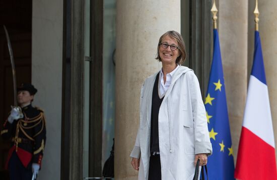 First meeting of new French Cabinet