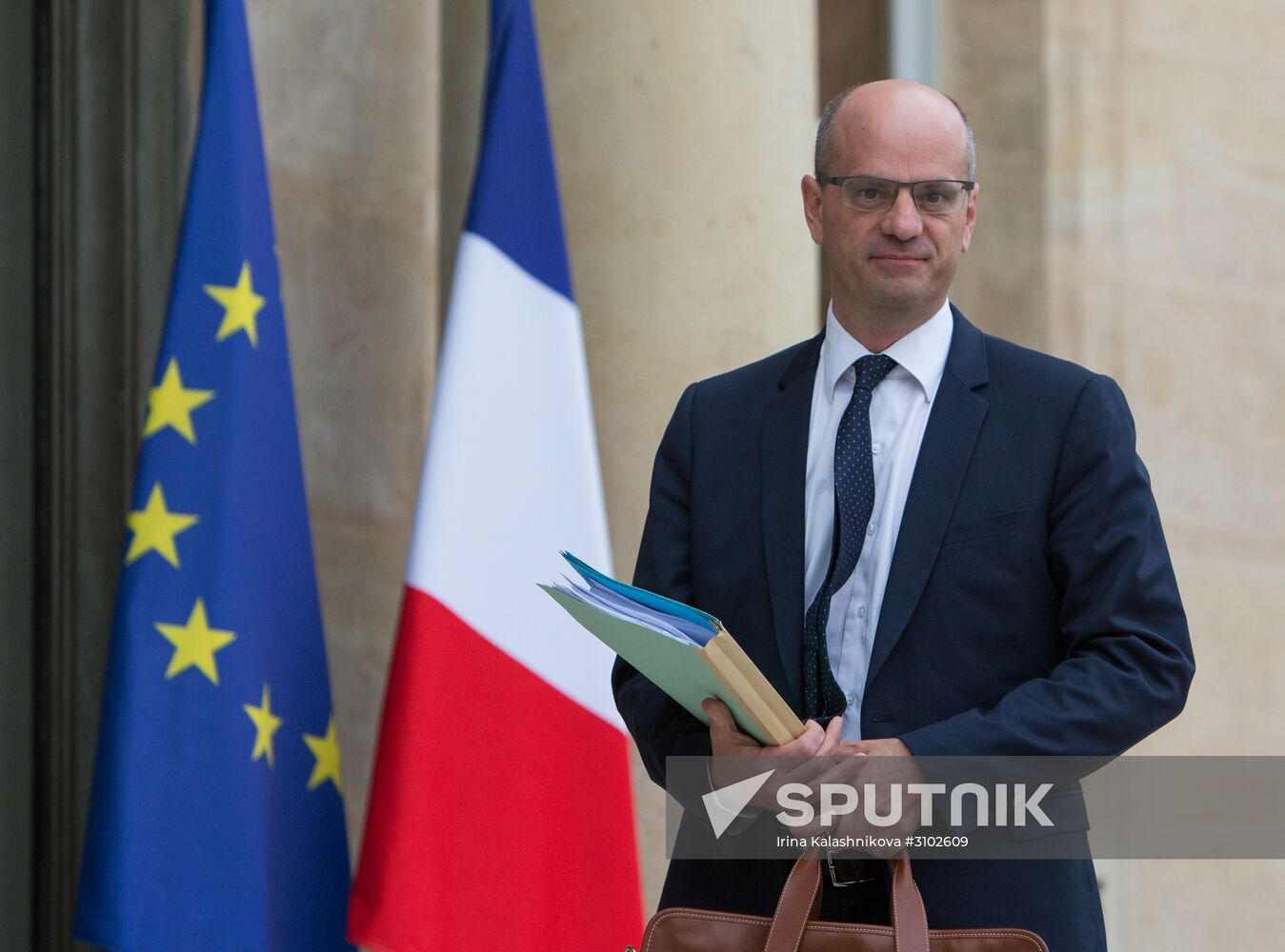 First meeting of new French Cabinet