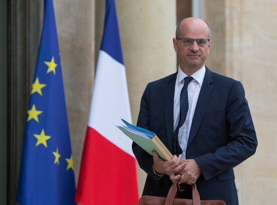 First meeting of new French Cabinet