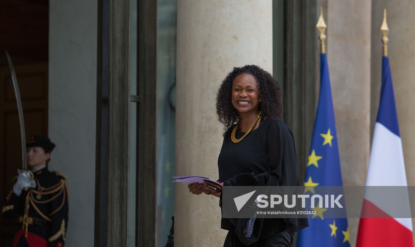 First meeting of new French Cabinet