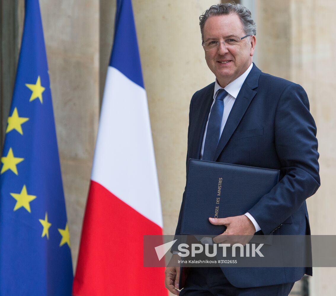 First meeting of new French Cabinet