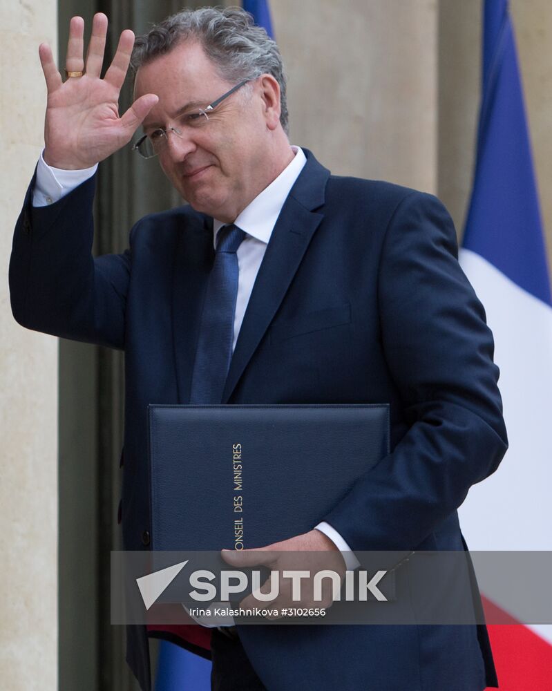 First meeting of new French Cabinet