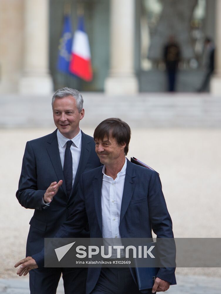 First meeting of new French Cabinet