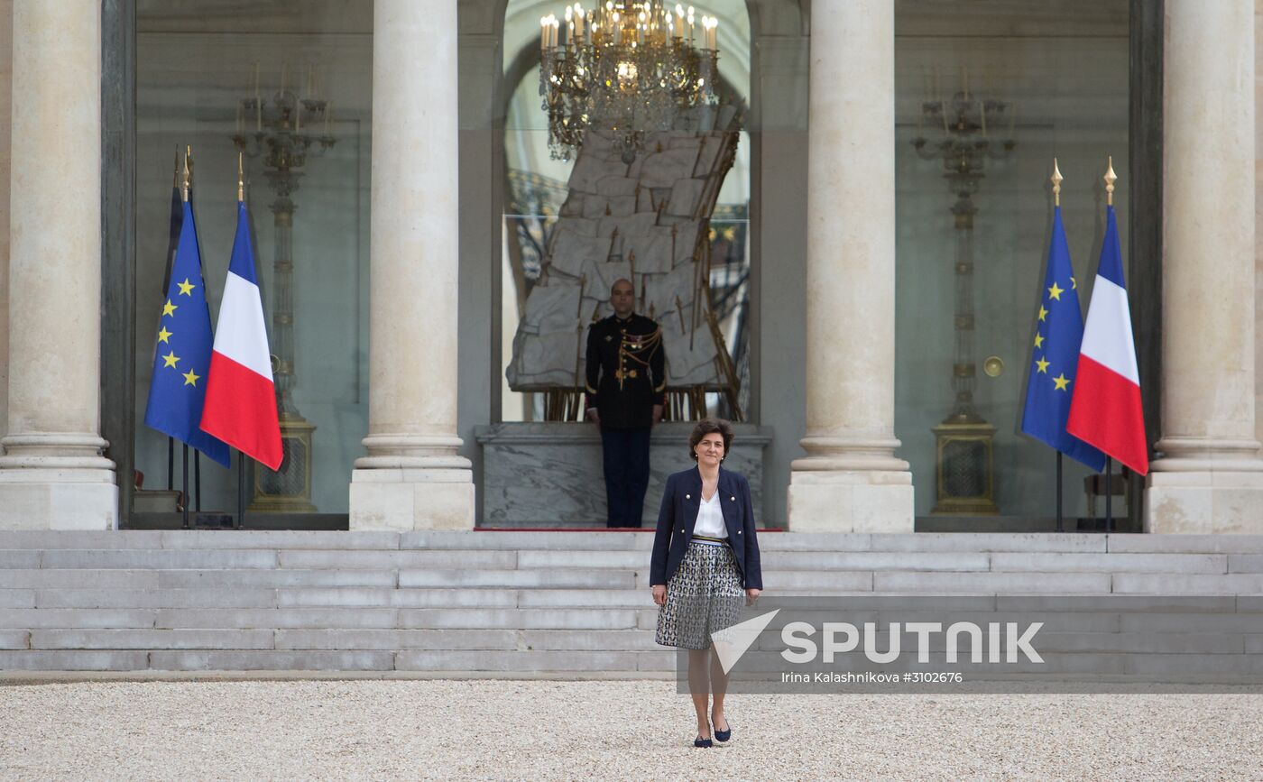 First meeting of new French Cabinet