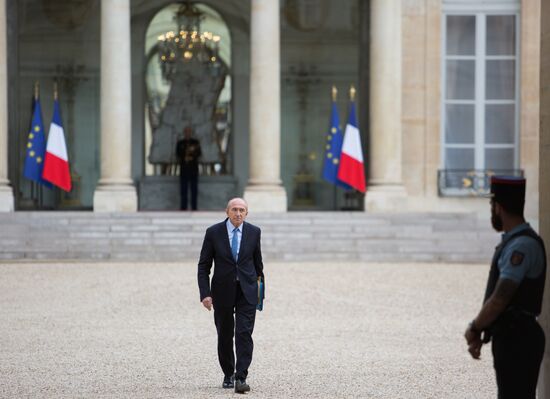 First meeting of new French Cabinet
