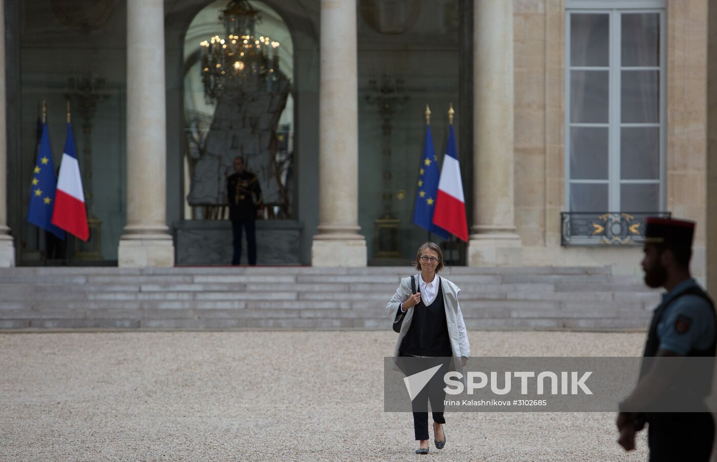 First meeting of new French Cabinet