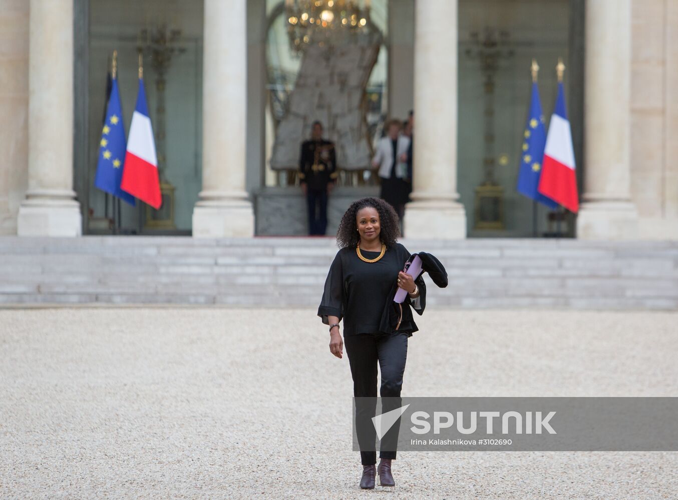 First meeting of new French Cabinet