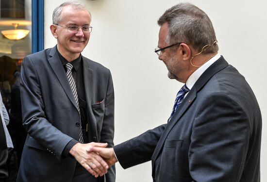 First Russian-German Social Dialogue