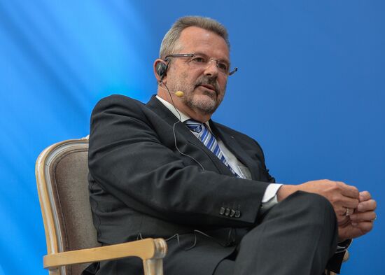 First Russian-German Social Dialogue