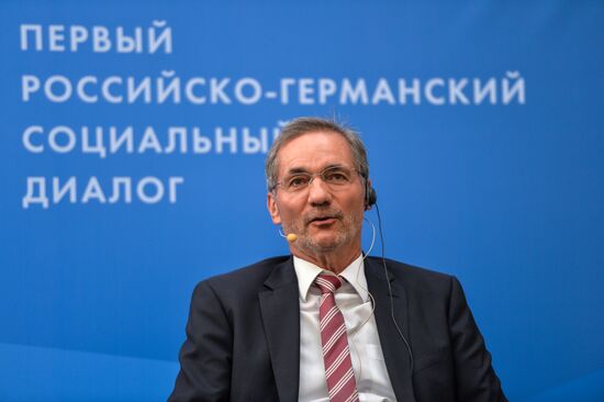 First Russian-German Social Dialogue