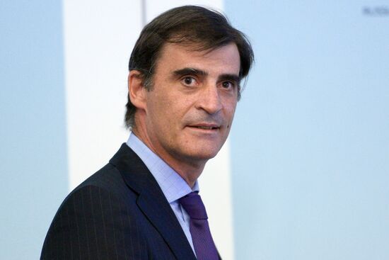 News conference given by Ernesto Ramirez Rigo, IMF Mission Chief for Russia