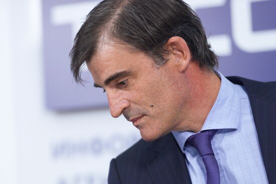 News conference given by Ernesto Ramirez Rigo, IMF Mission Chief for Russia