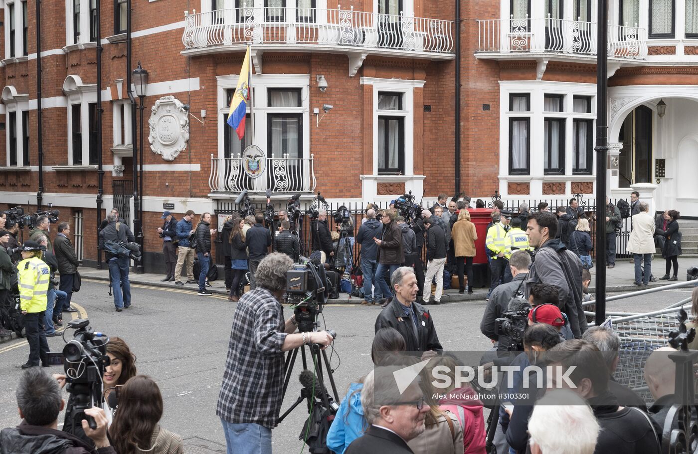 Sweden's prosecutors drop investigation into Assange case