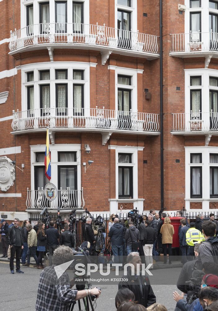 Sweden's prosecutors drop investigation into Assange case