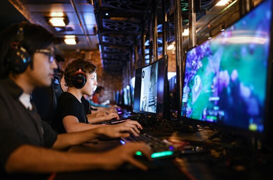 Yota Arena for cyber sport opens