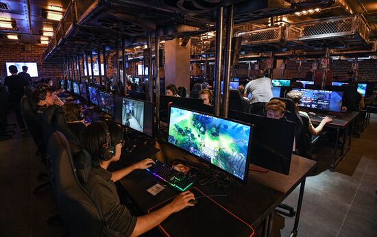 Yota Arena for cyber sport opens