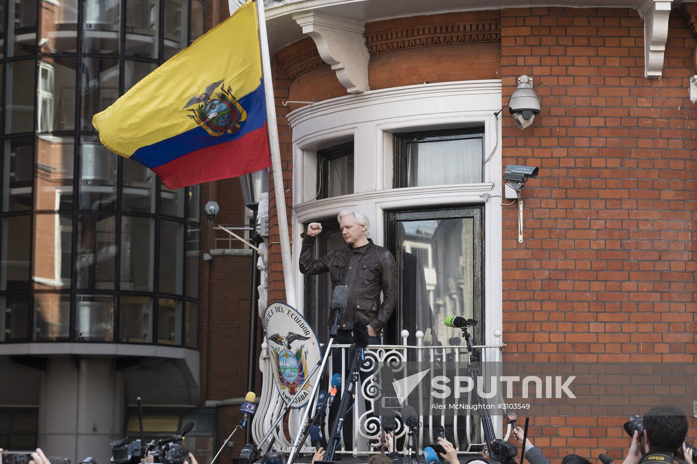 Sweden's prosecutors drop investigation into Assange case