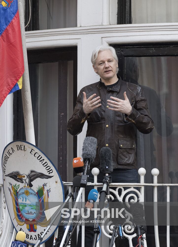 Sweden's prosecutors drop investigation into Assange case