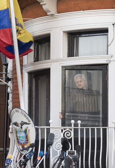 Sweden's prosecutors drop investigation into Assange case