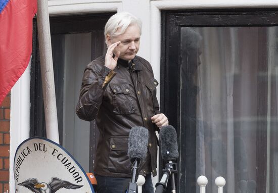 Sweden's prosecutors drop investigation into Assange case