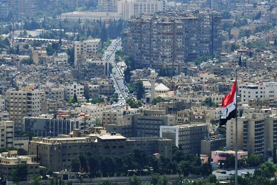 Peaceful life in Damascus