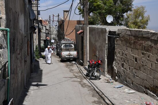 Peaceful life in Damascus