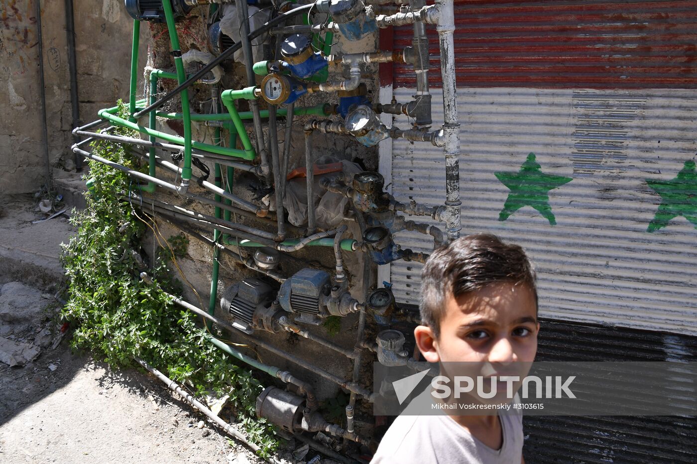 Peaceful life in Damascus