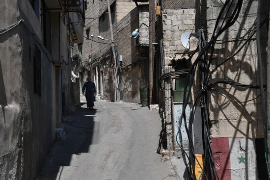 Peaceful life in Damascus