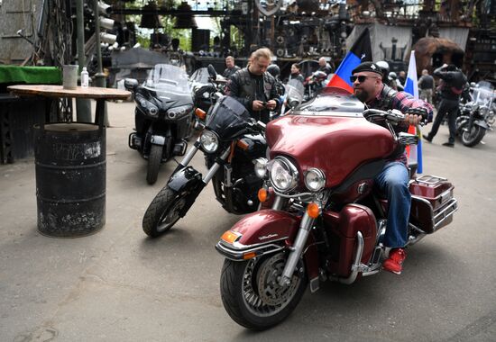 Russian bike rally over Russia's Golden Ring cities