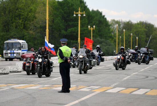 Russian bike rally over Russia's Golden Ring cities